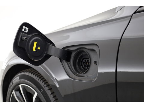 Volvo V60 2.0 T6 Plug-in hybrid AWD Plus Dark | 360 Cam | ACC | Blis | H&K Audio | Stoel 4 & Stuur verwarming | memory |