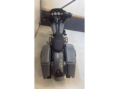 Harley Davidson 103 FLHXS Street Glide Special CVO Black-Out