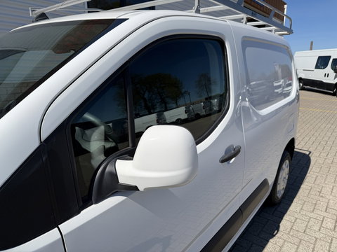 Opel Combo 1.5D L1H1 Edition / vaste prijs rijklaar € 10.950 ex btw / lease vanaf € 185 / euro 6 / bpm vrij / airco / cruise control / schuifdeur / imperial / comfort stoelen !