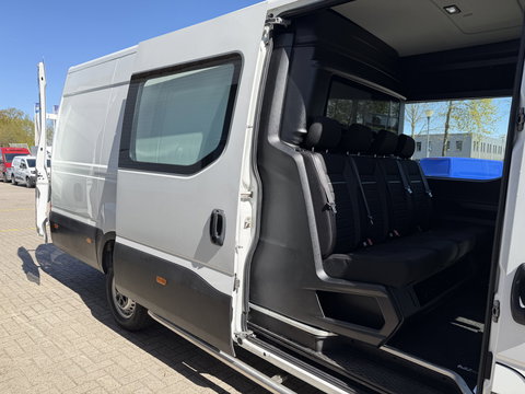 Iveco Daily 35S14V 2.3 automaat 410 L4H2 DC 6 persoons / vaste prijs rijklaar € 29.950 ex btw / ideale motorsport bus / euro 6 / bpm vrij / cruise en climate control / trekhaak 3500 kg !