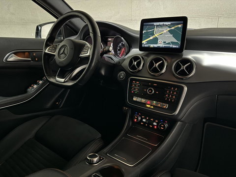 Mercedes-Benz GLA AMG Pano Carplay Navi Cruise Camera