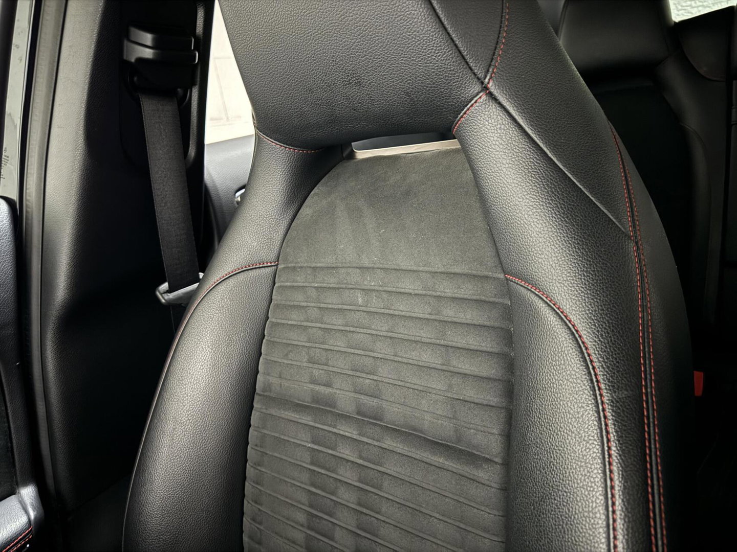 Mercedes-Benz GLA AMG Pano Carplay Navi Cruise Camera