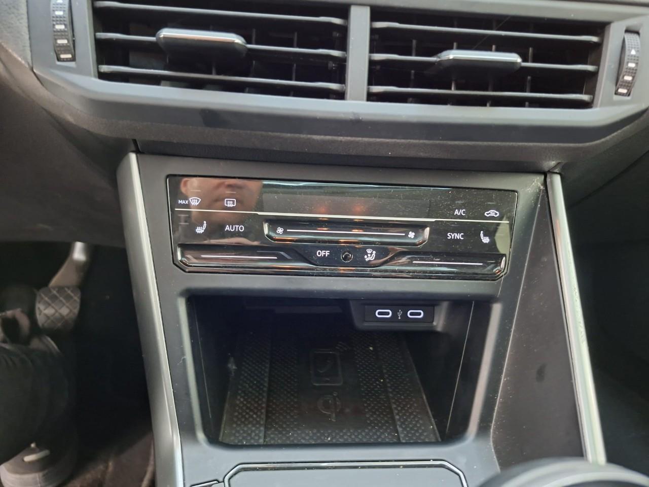 Volkswagen Polo 1.0 TSI Design Pano Virtual Carplay ACC NAP