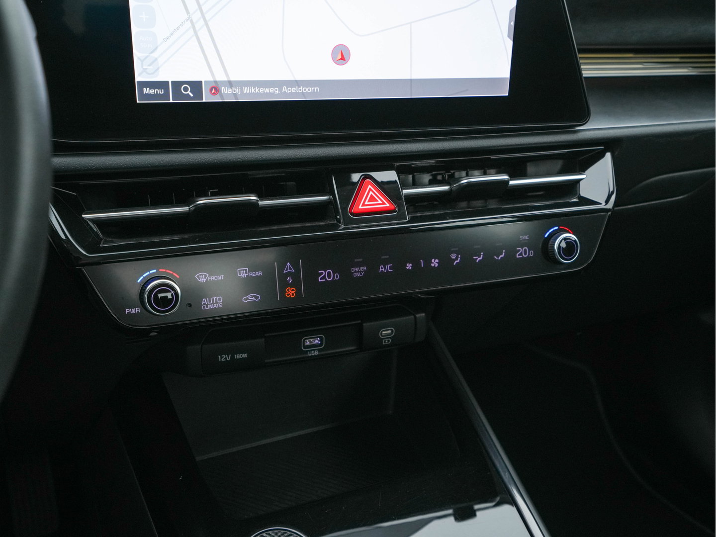 Kia Niro EV DynamicLine 64.8 kWh [ 3-Fase ] {SOH-100%} (INCL.BTW) *LEATHER-FABRIC | ADAPTIVE-CRUISE | DIGI-COCKPIT | KEYLESS | CAMERA | DAB | COMFORT-SEATS | SHIFT-PADDLES | ECC | PDC | 17''ALU*