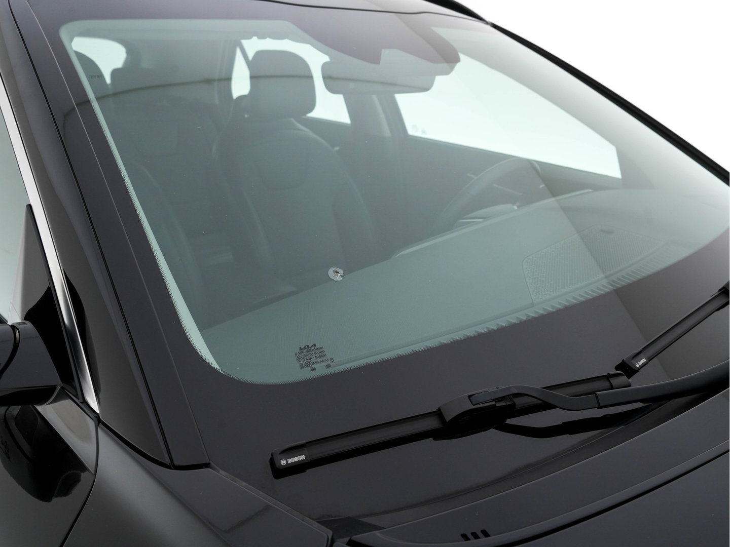 Kia Niro EV DynamicLine 64.8 kWh [ 3-Fase ] {SOH-100%} (INCL.BTW) *LEATHER-FABRIC | ADAPTIVE-CRUISE | DIGI-COCKPIT | KEYLESS | CAMERA | DAB | COMFORT-SEATS | SHIFT-PADDLES | ECC | PDC | 17''ALU*