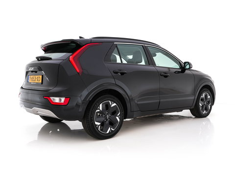 Kia Niro EV DynamicLine 64.8 kWh [ 3-Fase ] {SOH-100%} (INCL.BTW) *LEATHER-FABRIC | ADAPTIVE-CRUISE | DIGI-COCKPIT | KEYLESS | CAMERA | DAB | COMFORT-SEATS | SHIFT-PADDLES | ECC | PDC | 17''ALU*