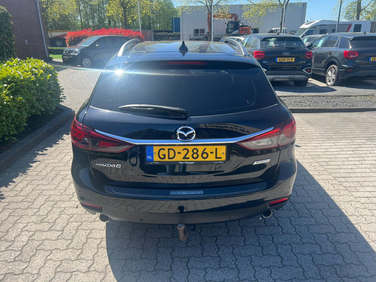 Mazda 6