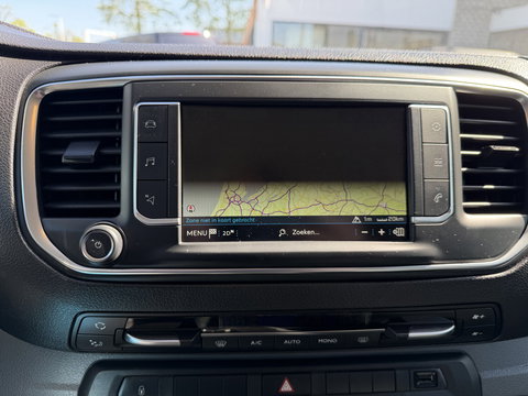 Peugeot Expert 2.0 BlueHDI 177pk automaat S&S L3H1 DC 5 persoons / vaste prijs rijklaar € 27.950 ex btw / lease vanaf € 456 / dubbele schuifdeur / euro 6 / bpm vrij / airco / cruise / navi / trekhaak !