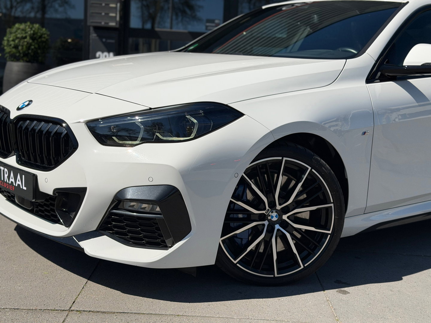 BMW 2 Serie Gran Coupé 218i High Exe M-Sport|Pano|Harman&Kardon|M-Stoelen|Keyless|Carplay|Camera