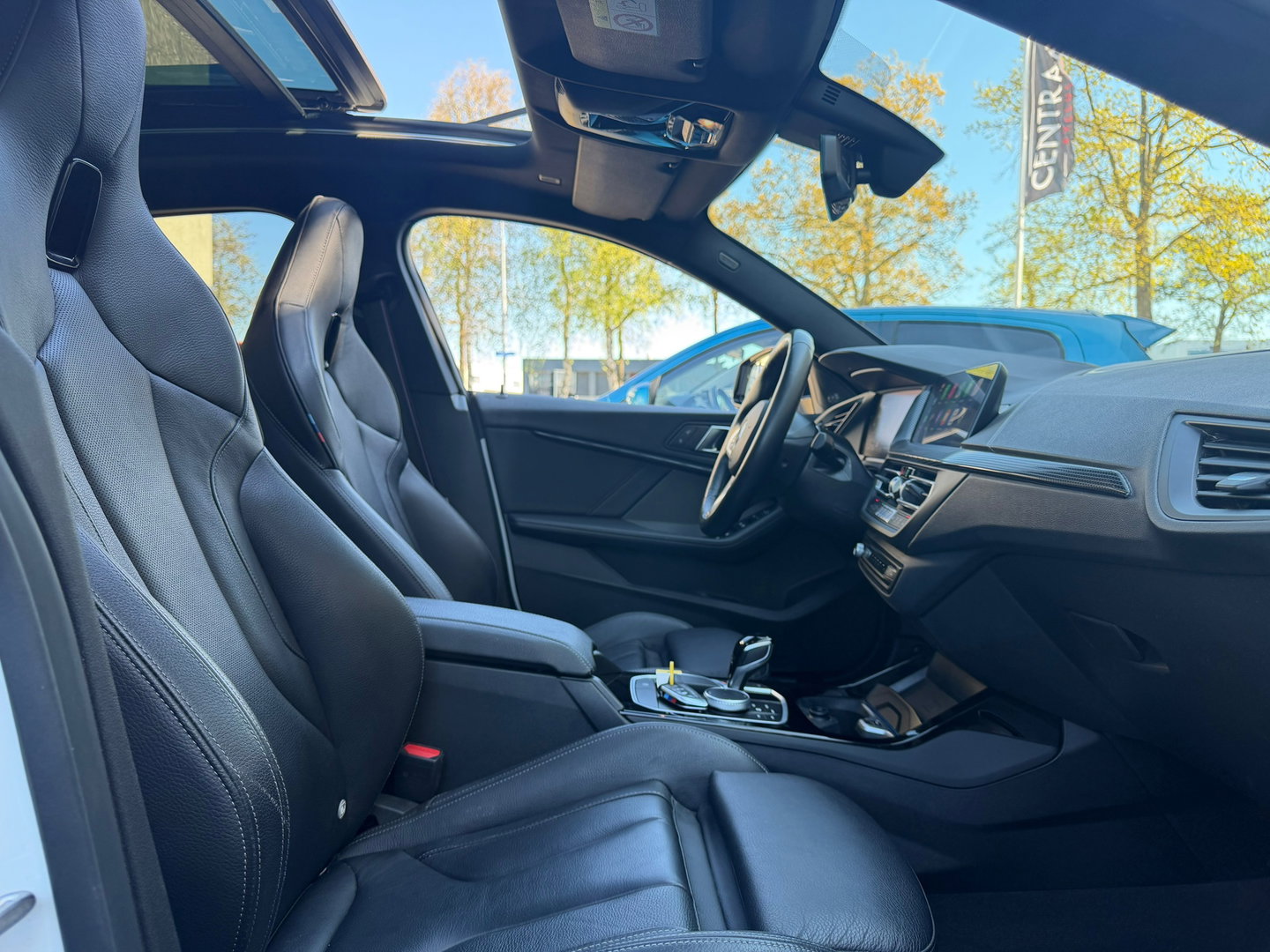BMW 2 Serie Gran Coupé 218i High Exe M-Sport|Pano|Harman&Kardon|M-Stoelen|Keyless|Carplay|Camera