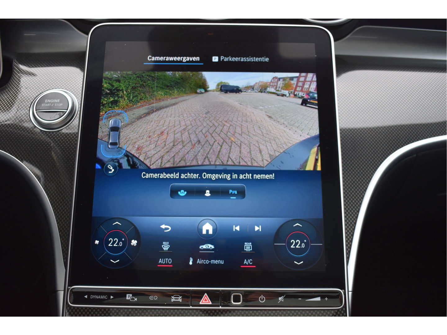 Mercedes-Benz C-Klasse 300 e AMG Line 313 pk | NL-Auto | 8x velgen + banden | Trekhaak | Open dak | Virtual cockpit | Camera | Carplay | Sfeerverlichting | Full LED | LM-Velgen | NAP