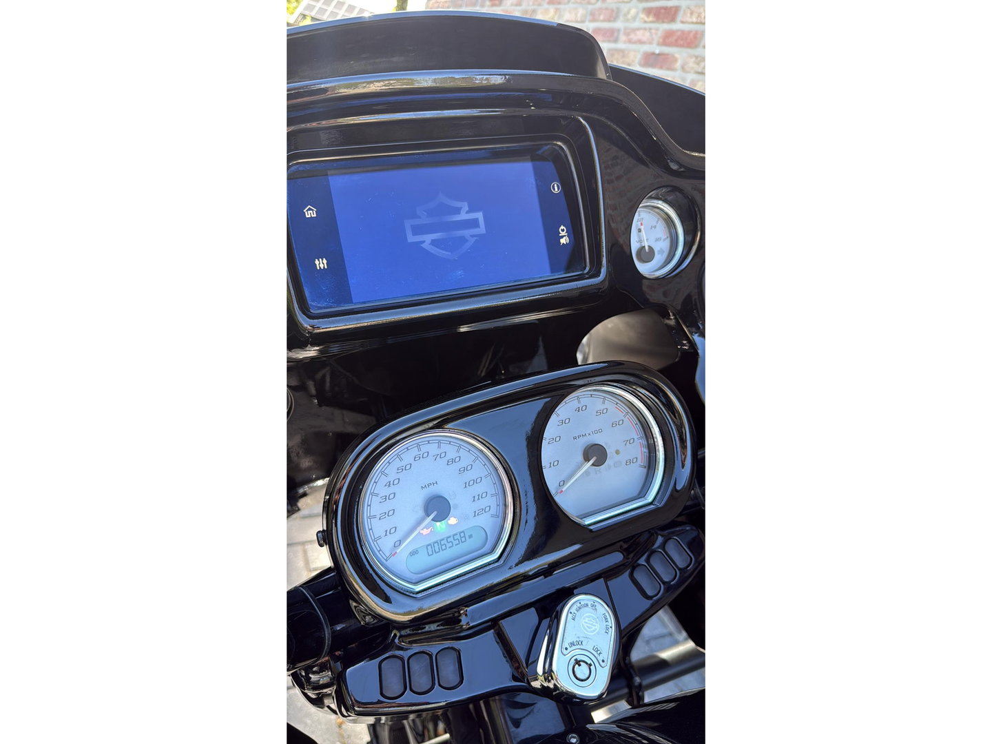 Harley Davidson 114 FLTRX Road Glide CVO Black Out 