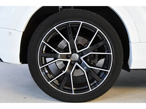 Audi Q8 55 TFSI e quattro Pro Line 360CAM*Keyless*B&O
