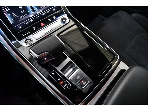 Audi Q8 55 TFSI e quattro Pro Line 360CAM*Keyless*B&O