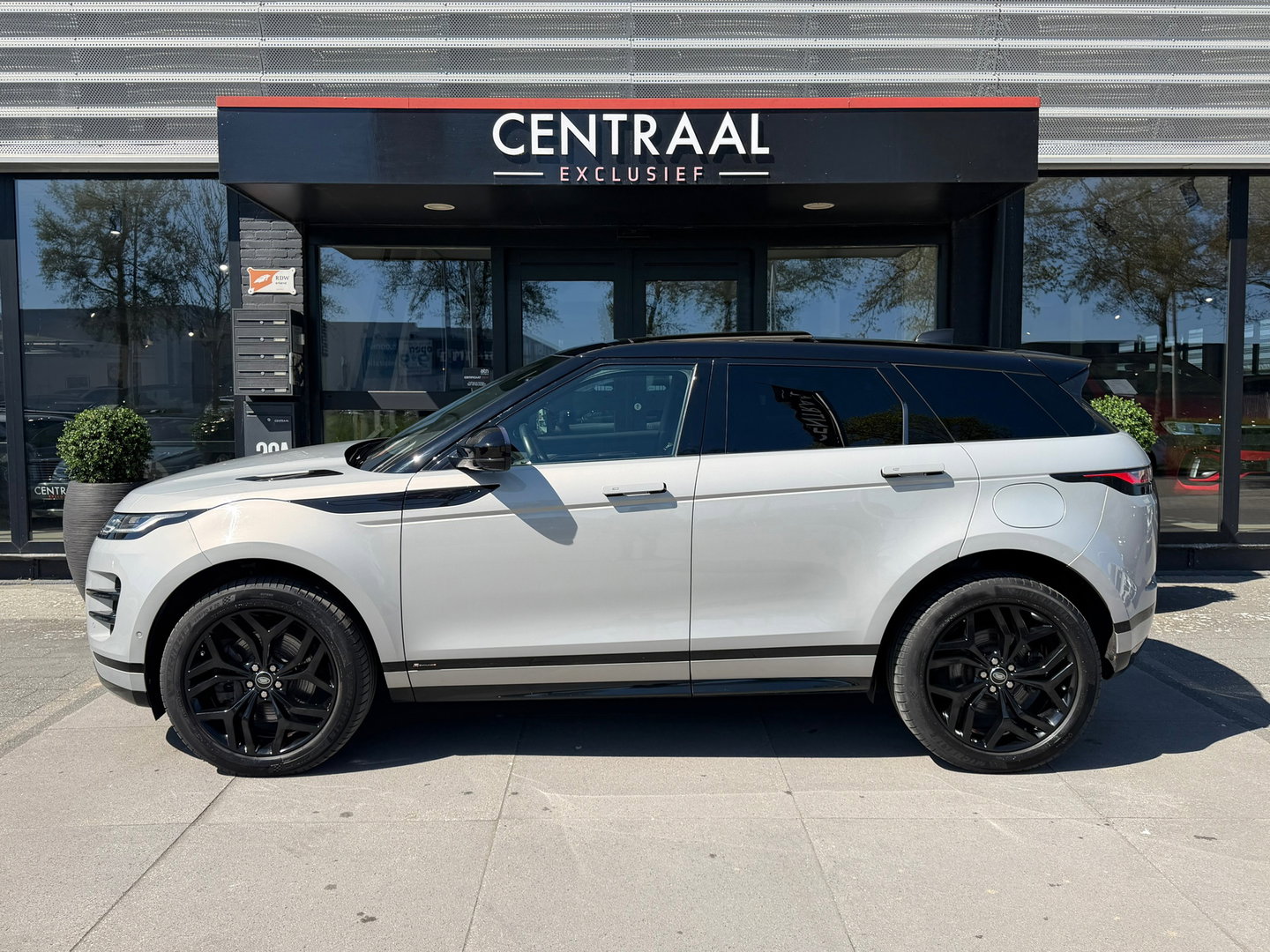 Land Rover Range Rover Evoque 1.5 P300e AWD R-Dynamic HSE Pano|ACC|Memory|Meridian|Carplay|310PK|Camera