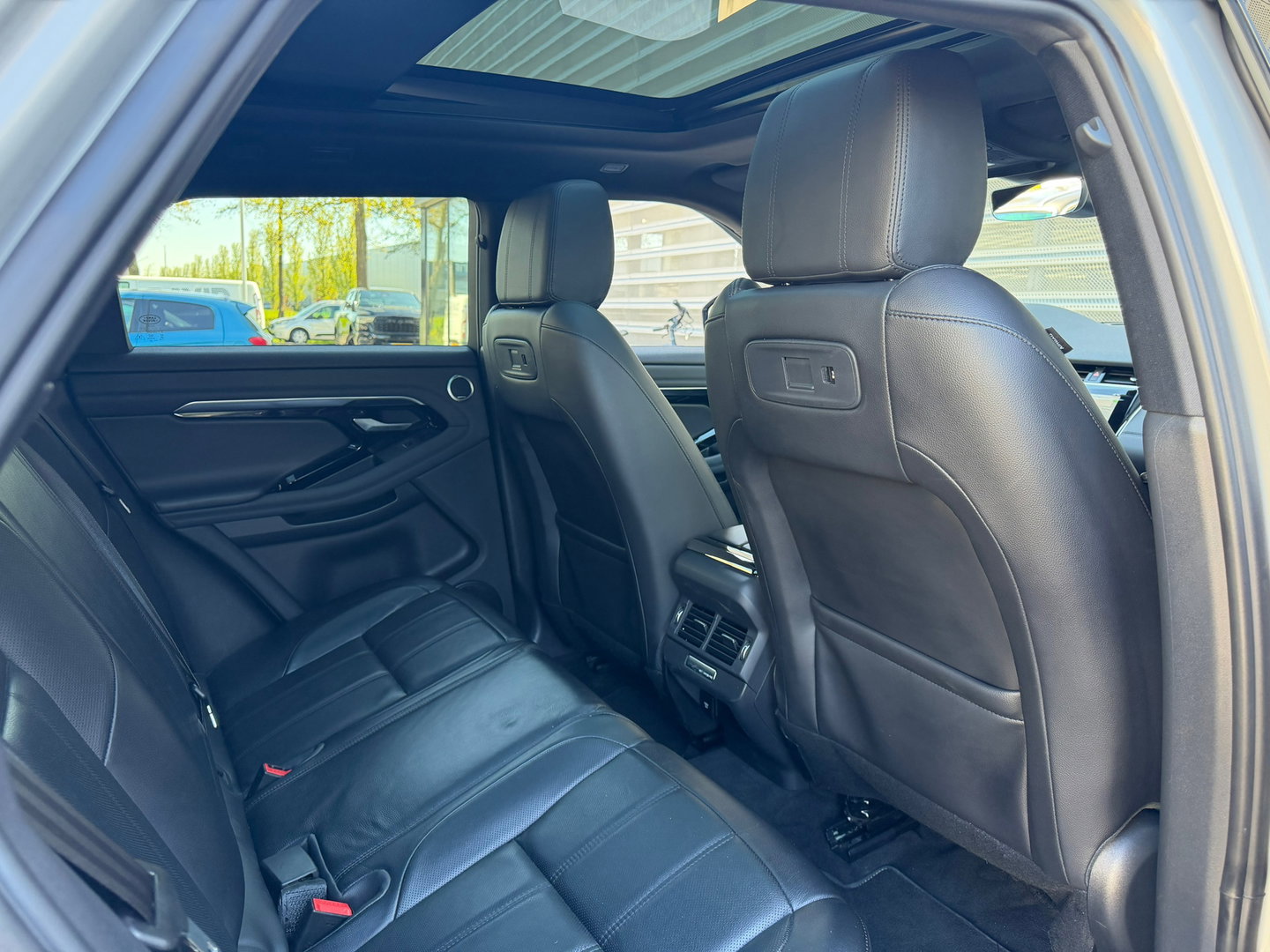 Land Rover Range Rover Evoque 1.5 P300e AWD R-Dynamic HSE Pano|ACC|Memory|Meridian|Carplay|310PK|Camera