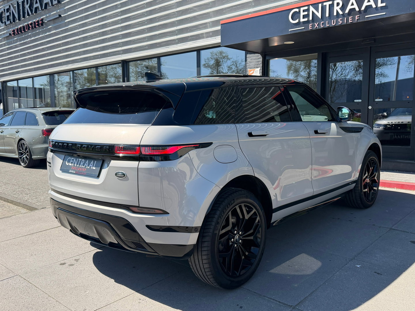 Land Rover Range Rover Evoque 1.5 P300e AWD R-Dynamic HSE Pano|ACC|Memory|Meridian|Carplay|310PK|Camera