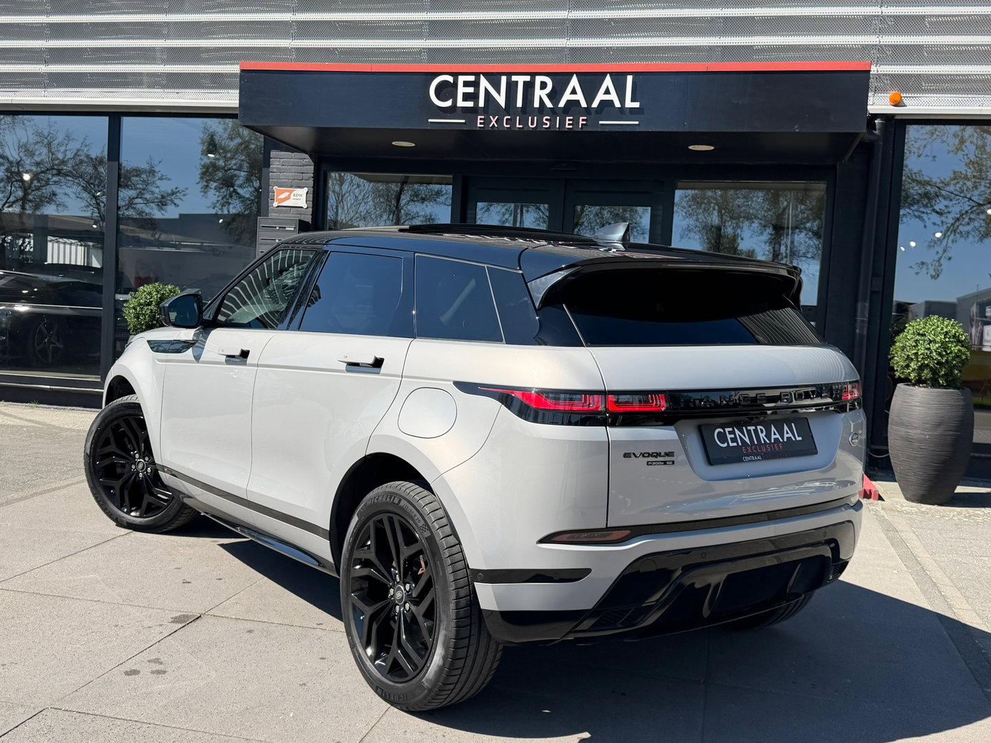 Land Rover Range Rover Evoque 1.5 P300e AWD R-Dynamic HSE Pano|ACC|Memory|Meridian|Carplay|310PK|Camera
