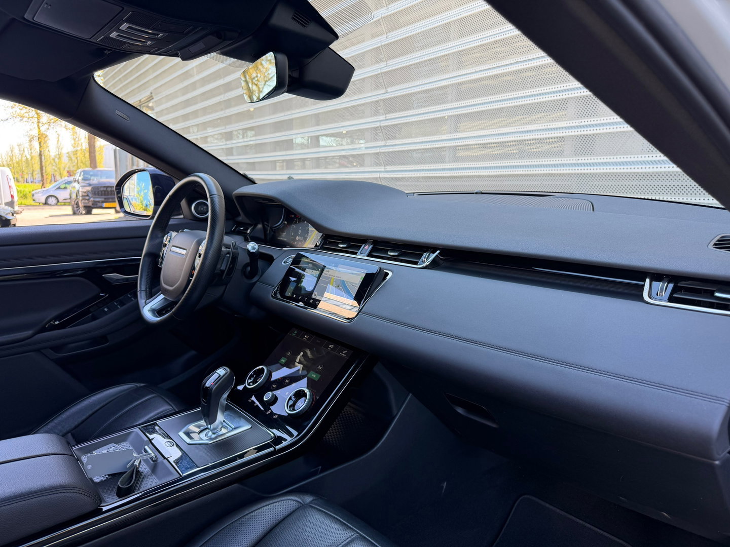 Land Rover Range Rover Evoque 1.5 P300e AWD R-Dynamic HSE Pano|ACC|Memory|Meridian|Carplay|310PK|Camera