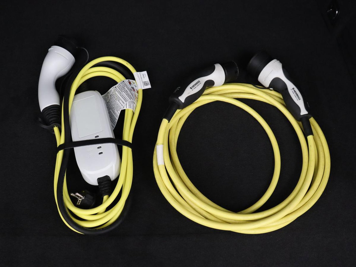 SEAT Leon 1.4 TSI eHybrid PHEV FR | SOH 97,5% | Stoelverwarming | Adaptive cruise | Sfeerverlichting | Navigatie | Parkeerhulp | Full LED | Stuurverwarming | Bluetooth | Plug In