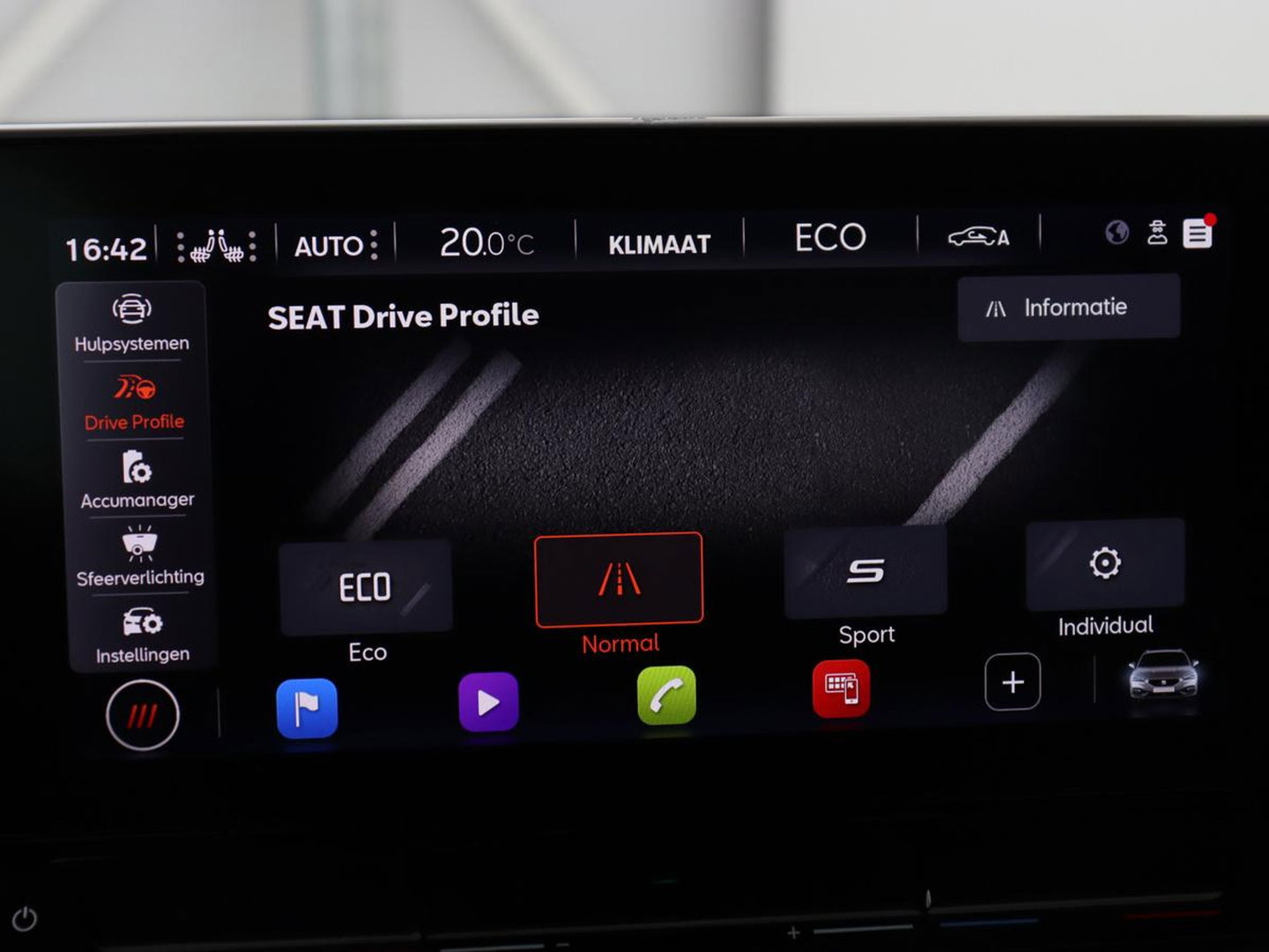 SEAT Leon 1.4 TSI eHybrid PHEV FR | SOH 97,5% | Stoelverwarming | Adaptive cruise | Sfeerverlichting | Navigatie | Parkeerhulp | Full LED | Stuurverwarming | Bluetooth | Plug In