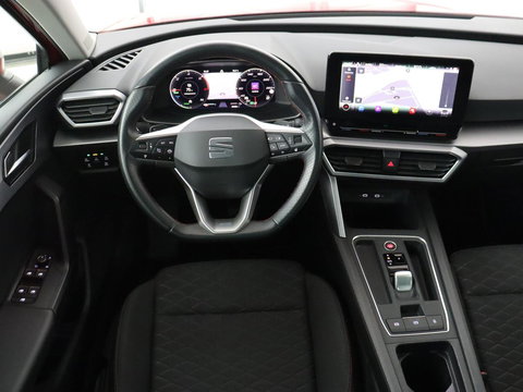 SEAT Leon 1.4 TSI eHybrid PHEV FR | SOH 97,5% | Stoelverwarming | Adaptive cruise | Sfeerverlichting | Navigatie | Parkeerhulp | Full LED | Stuurverwarming | Bluetooth | Plug In