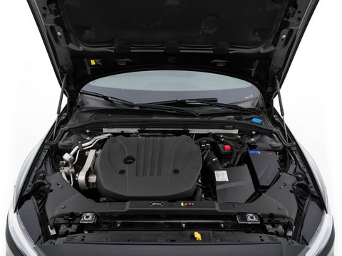 Volvo S60 2.0 B3 R-Design Black Edition (INCL-BTW) Aut. *FULL-LED | LEATHER | HEATED-R-SPORTSEATS | HARMAN/KARDON | MEMORY-PACK | CAMERA | NAVI-FULLMAP | ECC | PRIVACYGLASS | PDC | CRUISE | LANE-ASIST | DAB | DIGI-COCKPIT | TOWBAR