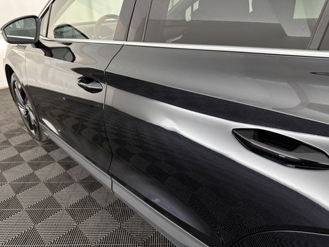 Škoda Enyaq iV 60 [ 3-Fase ] {SOH-87%} (INCL-BTW) *LEATHER-FABRIC | FULL-LED | ADAPTIVE-CRUISE | BLINDSPOT | DIGI-COCKPIT | CAMERA | KEYLESS | NAVI-FULLMAP | AMBIENT-LIGHT | ECC | HEATED-COMFORTSEATS | DAB+ | PDC | 20''ALU*