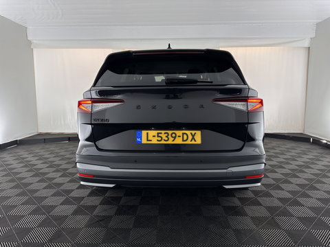 Škoda Enyaq iV 60 [ 3-Fase ] {SOH-87%} (INCL-BTW) *LEATHER-FABRIC | FULL-LED | ADAPTIVE-CRUISE | BLINDSPOT | DIGI-COCKPIT | CAMERA | KEYLESS | NAVI-FULLMAP | AMBIENT-LIGHT | ECC | HEATED-COMFORTSEATS | DAB+ | PDC | 20''ALU*