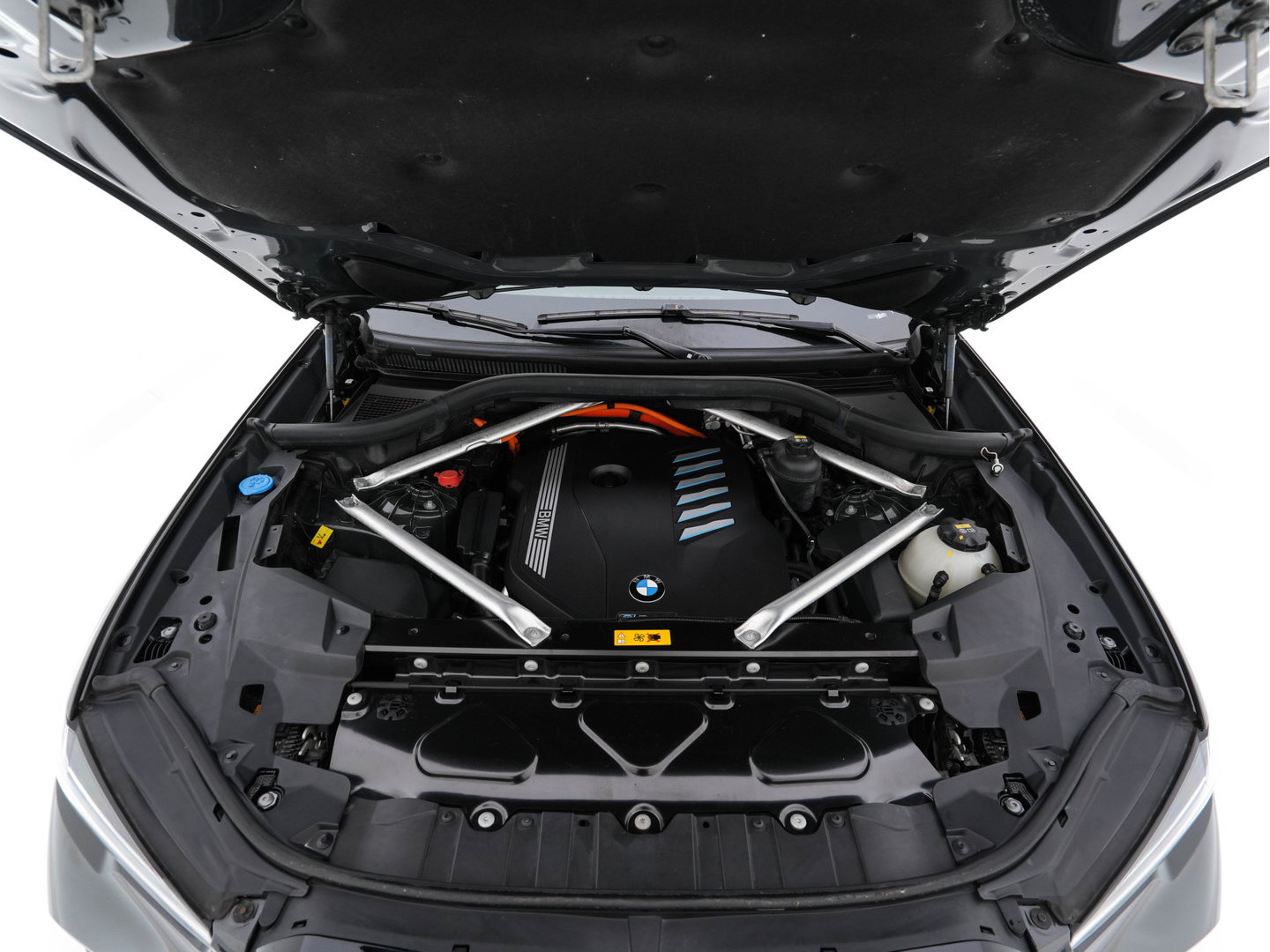 BMW X5 xDrive45e M-Sportpack High Executive (Plug-In) (INCL-BTW) Aut. *PANO | LEATHER |  HEAD-UP | LASERLIGHT | ADAPTIVE-CRUISE | TOPVIEW | BLINDSPOT | MEMORY-PACK | MASSAGE | HIFI-SOUND | HEATED-SPORTSEATS | NAVI-FULLMAP | DIGI-COCKPIT | 22''AL