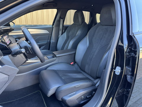 Peugeot 308 SW 1.6 Plug-in Hybrid 225 GT | Apple Carplay | Android Auto | 360° Camera | Adaptieve Cruise Control | Lane Assist | Stuurverwarming | Sfeerverlichting | DAB+ | Memory Stoel |