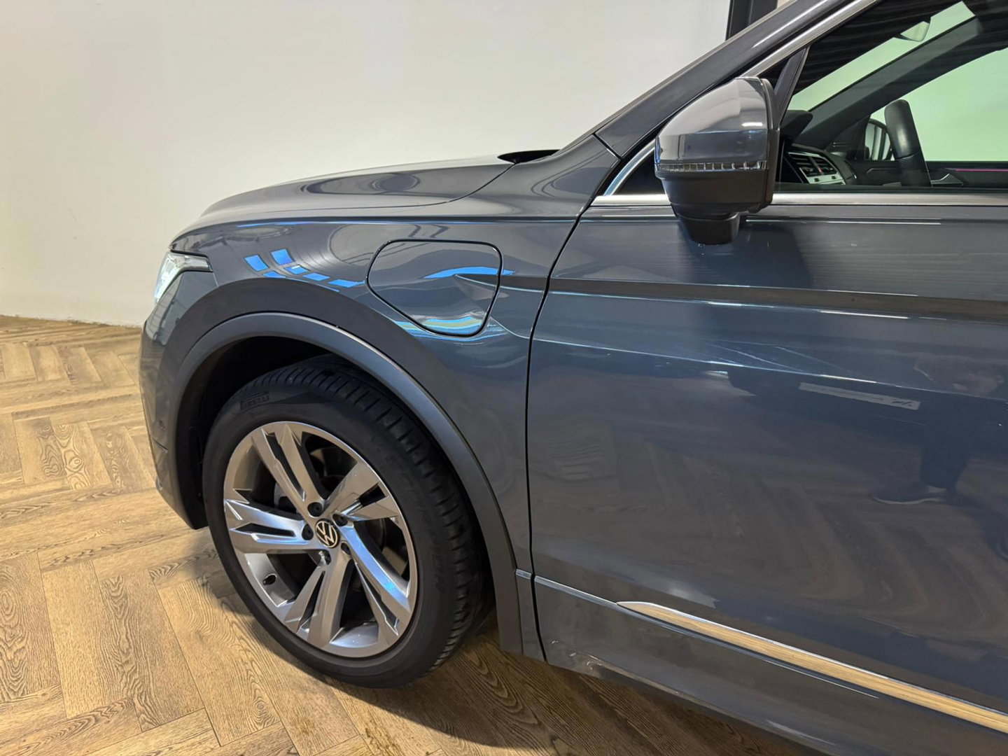 Volkswagen Tiguan 1.4 TSI eHybrid R-Line Business+ PANO KEYLESS CAM