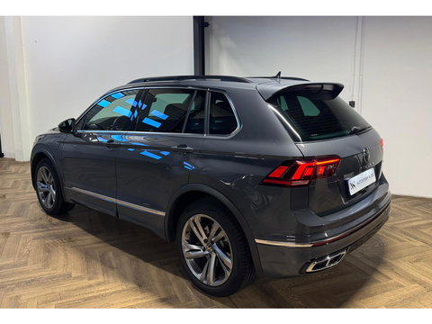 Volkswagen Tiguan 1.4 TSI eHybrid R-Line Business+ PANO KEYLESS CAM