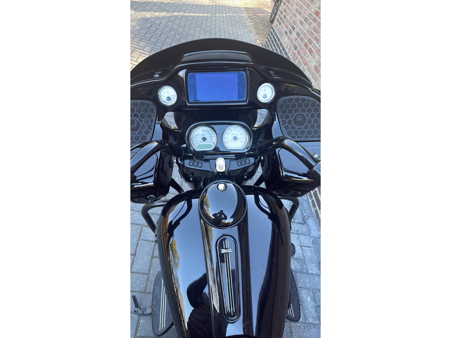 Harley Davidson 114 FLTRX Road Glide CVO Black Out 