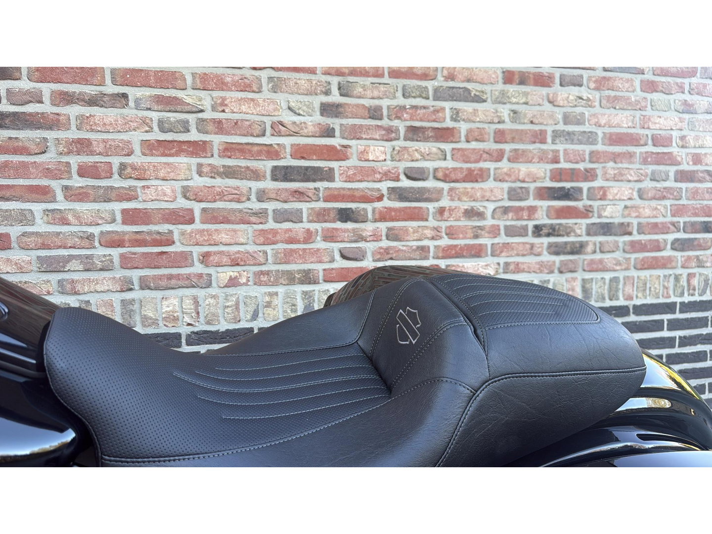 Harley Davidson 114 FLTRX Road Glide CVO Black Out 