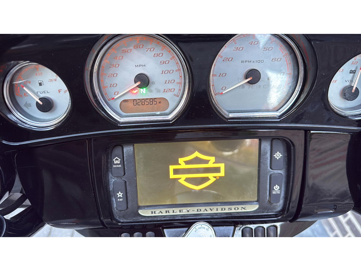 Harley Davidson 103 FLHXS Street Glide Special CVO Black-Out