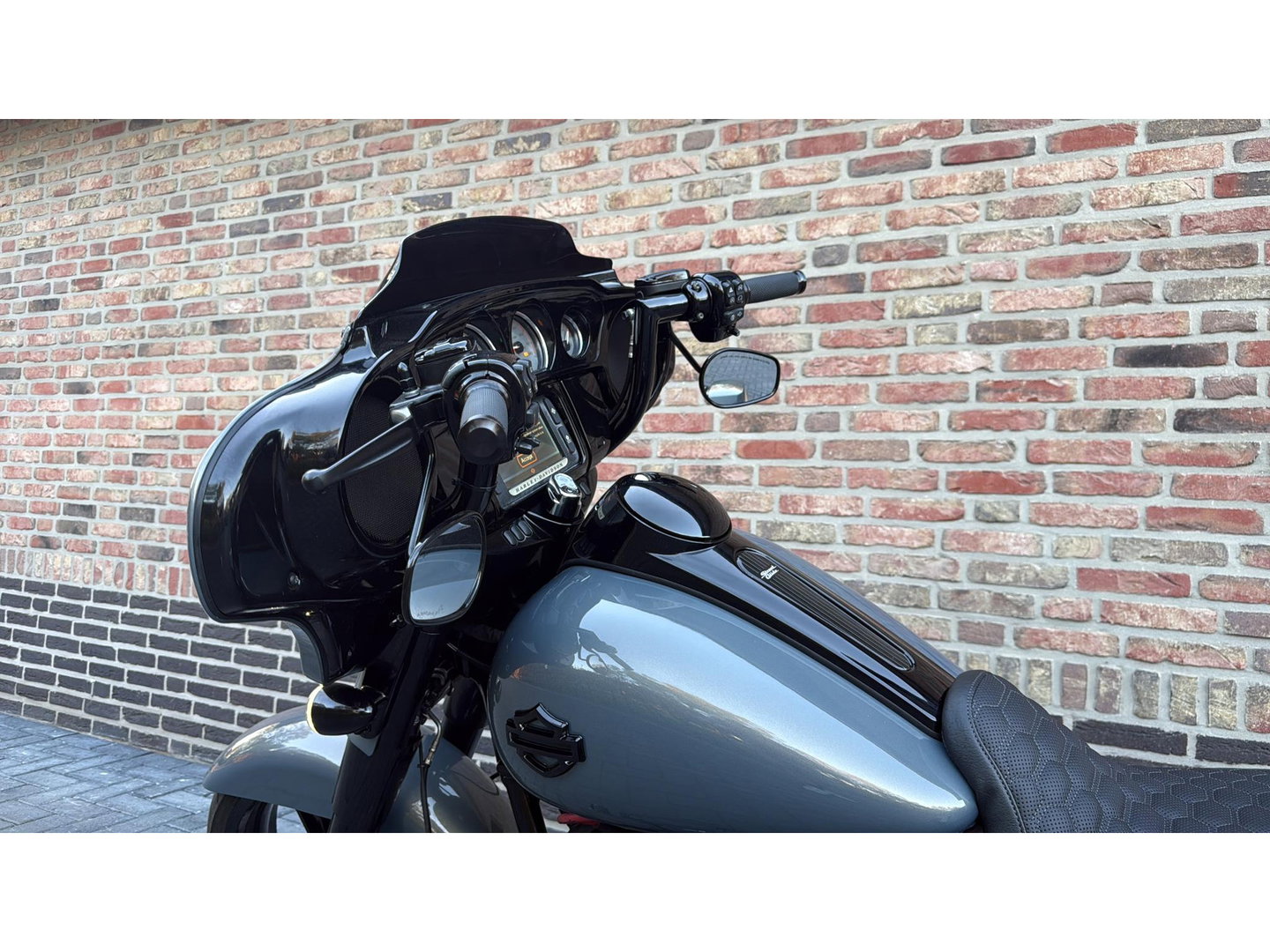 Harley Davidson 103 FLHXS Street Glide Special CVO Black-Out