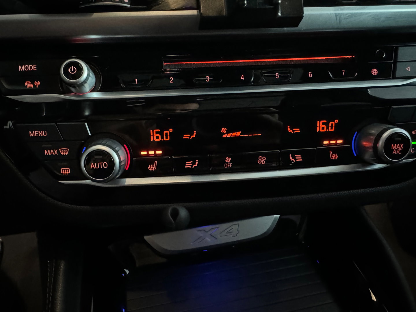 BMW X4 XDrive30i High Executive M Sport Pano|Memory|HuD|Sfeer