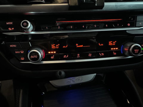 BMW X4 XDrive30i High Executive M Sport Pano|Memory|HuD|Sfeer