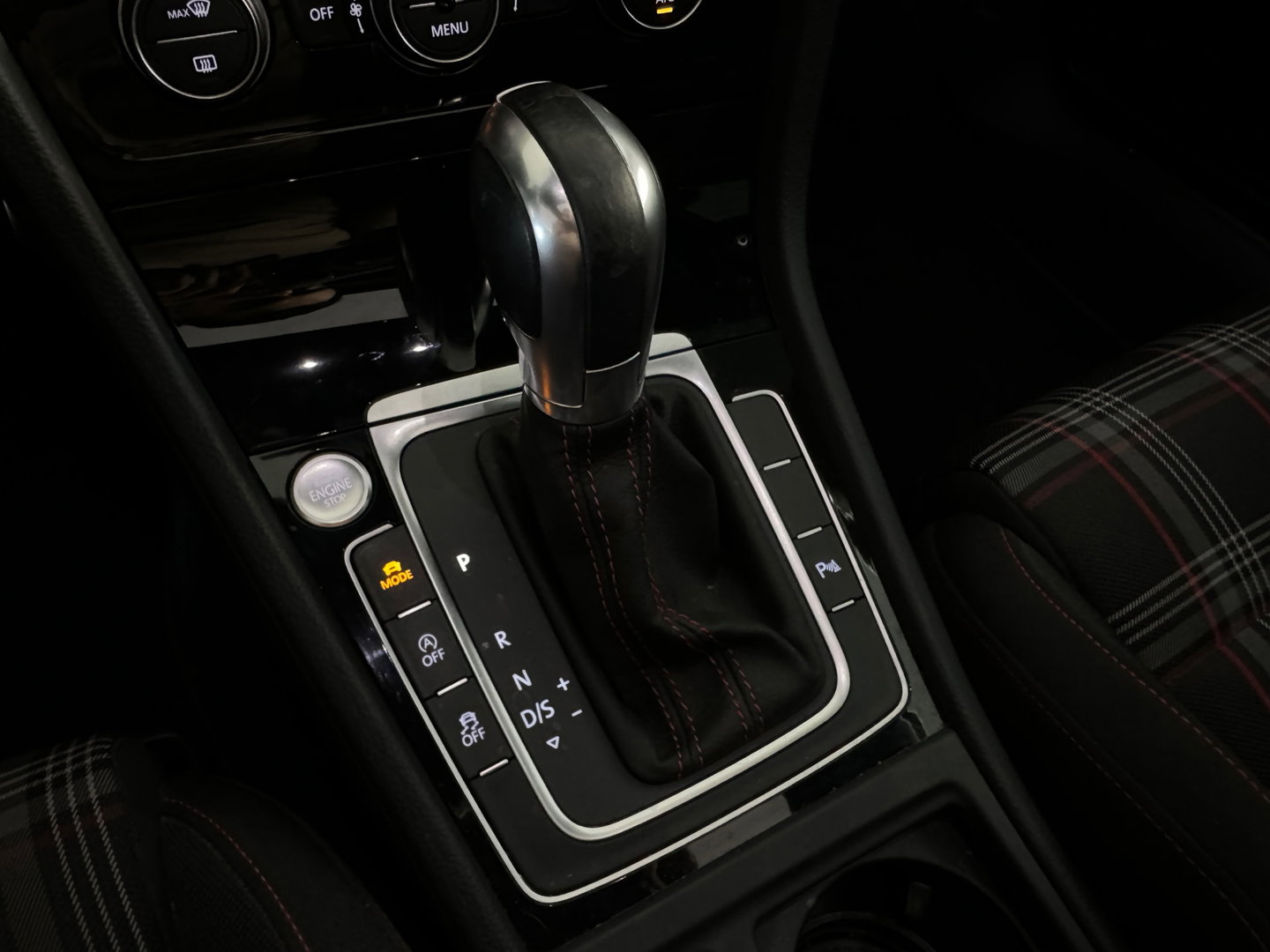 Volkswagen Golf 2.0 TSI GTI Performance Pano|Key|Dynaudi|DCC