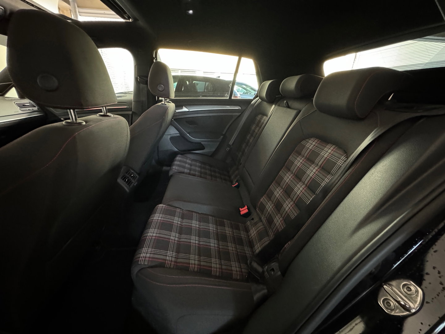 Volkswagen Golf 2.0 TSI GTI Performance Pano|Key|Dynaudi|DCC