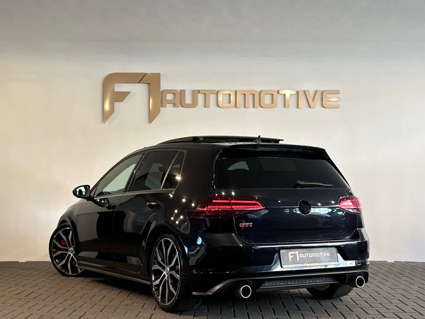 Volkswagen Golf 2.0 TSI GTI Performance Pano|Key|Dynaudi|DCC