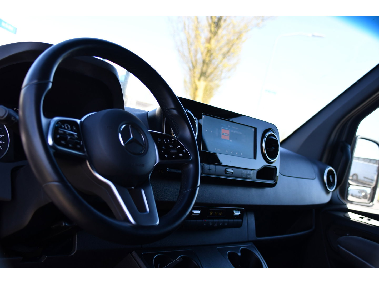 Mercedes-Benz Sprinter 317 1.9 CDI L2H2 RWD PB Edition Cruise, 360 Camera, Carplay, 2 x Schuifdeur, LED, Stoelverwarming, Clima, 170, Automaat, Uniek!