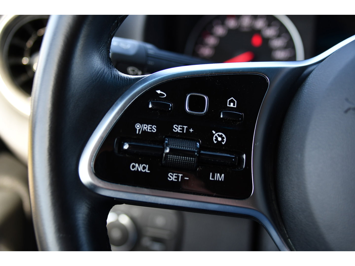 Mercedes-Benz Sprinter 317 1.9 CDI L2H2 RWD PB Edition Cruise, 360 Camera, Carplay, 2 x Schuifdeur, LED, Stoelverwarming, Clima, 170, Automaat, Uniek!