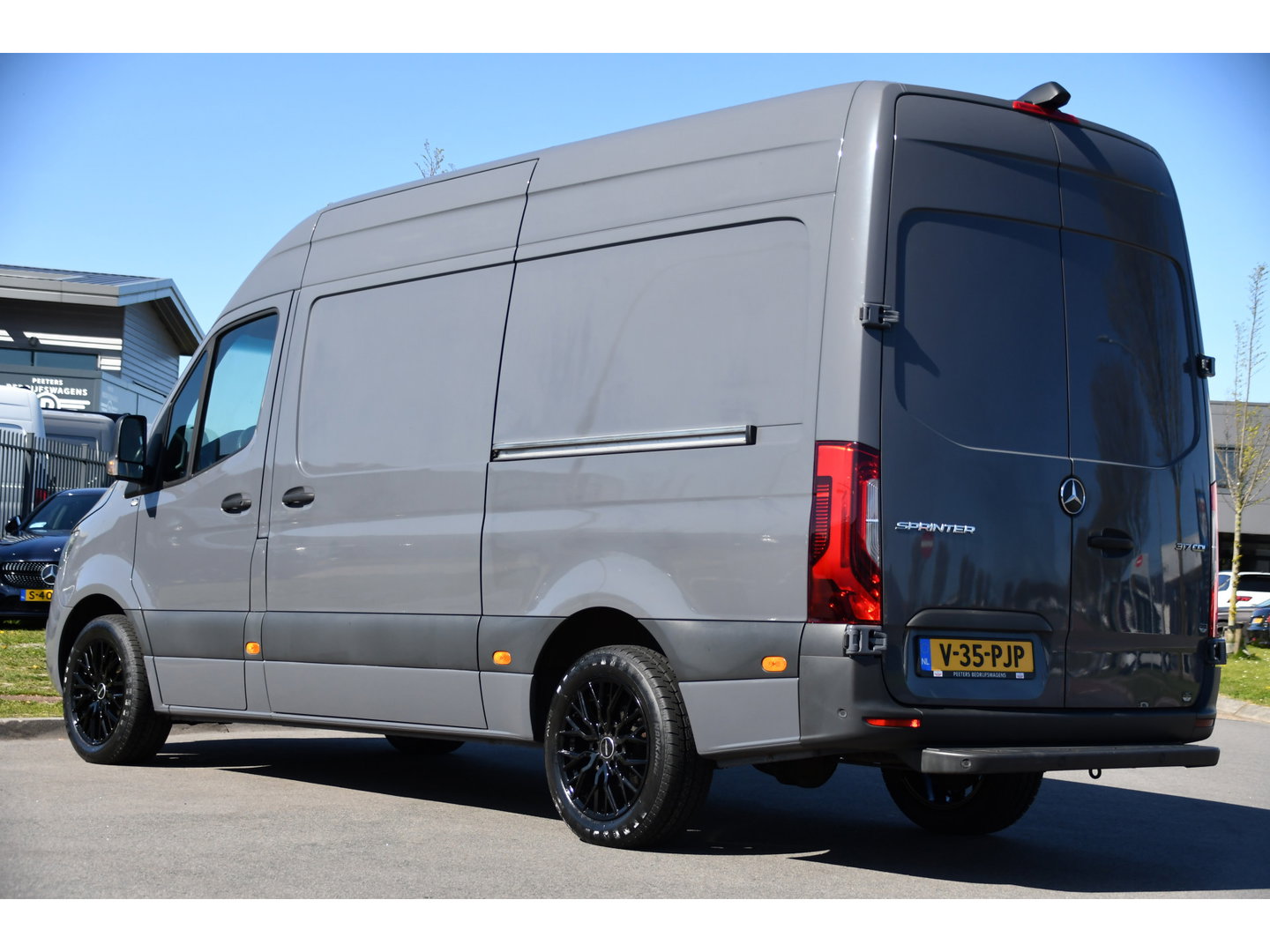 Mercedes-Benz Sprinter 317 1.9 CDI L2H2 RWD PB Edition Cruise, 360 Camera, Carplay, 2 x Schuifdeur, LED, Stoelverwarming, Clima, 170, Automaat, Uniek!