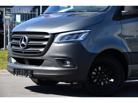 Mercedes-Benz Sprinter 319 V6 3.0 CDI L2H2 PB Edition MARGE! Adaptieve Cruise, Camera, Carplay, 190pk, LED, Stoelverwarming, Multimedia, Automaat, Uniek!
