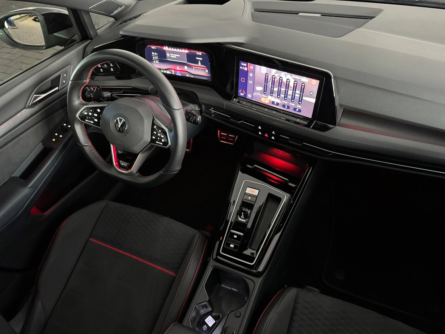 Volkswagen Golf 2.0 TSI GTI Clubsport Pano|HuD|H/K|Keyles|IQ