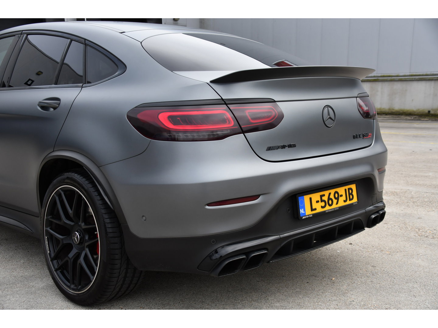 Mercedes-Benz GLC Coupé AMG 63 S 4MATIC+ Premium Plus 360 Camera | Burmester | Carbon | Stoelmassage & koeling | 510pk | Carplay | Leder | Cruise | Automaat