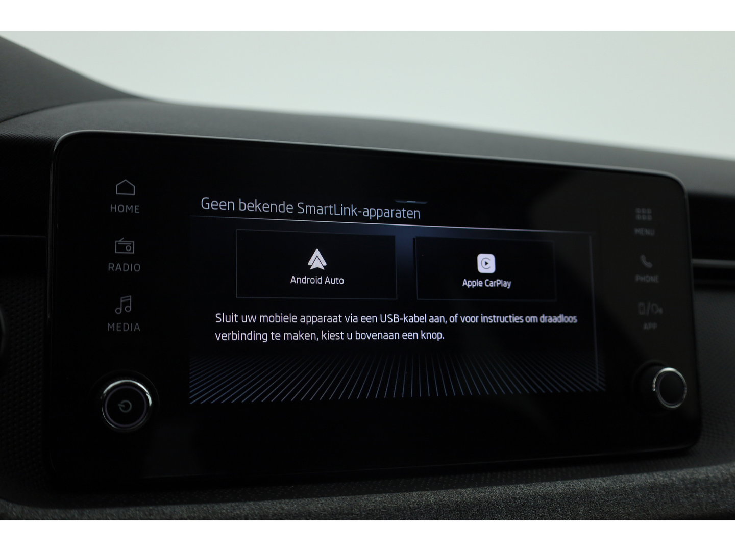 Škoda Kamiq 1.5 TSI ACT Sport 150pk | Digi. Cockpit | Camera | Stoelverw. | PDC | Apple CarPlay | All Seasons | 17'' | Cruise |