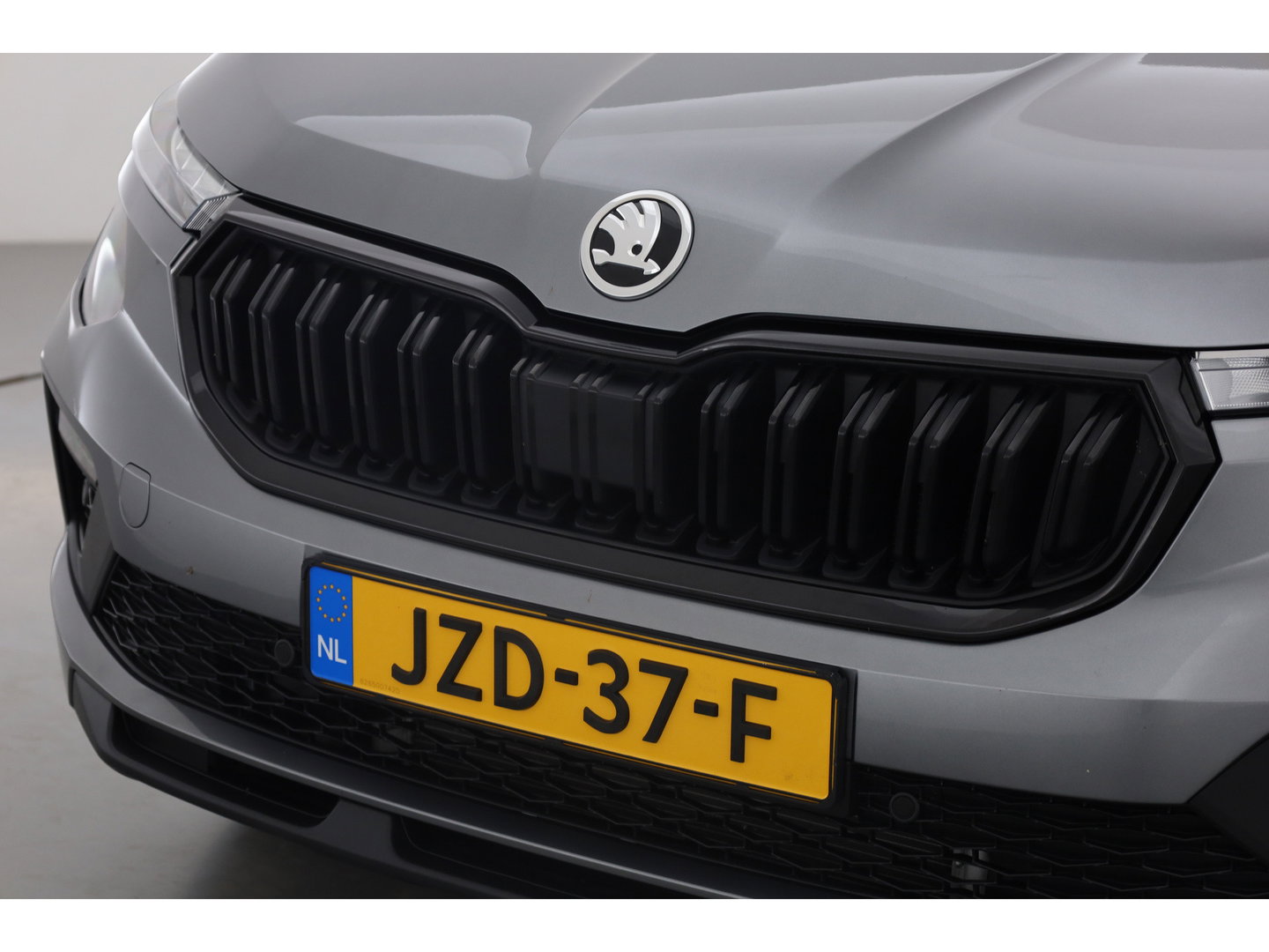 Škoda Kamiq 1.5 TSI ACT Sport 150pk | Digi. Cockpit | Camera | Stoelverw. | PDC | Apple CarPlay | All Seasons | 17'' | Cruise |